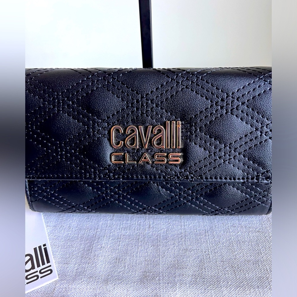 Cavalier Class Turin Wallet Phone Crossbody NWT